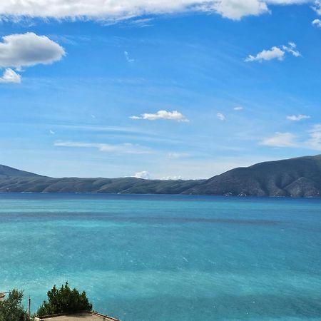 Arlind'S Apartaments Vlore Bagian luar foto