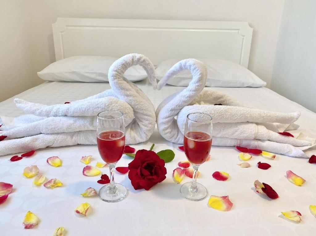 Arlind'S Apartaments Vlore Bagian luar foto