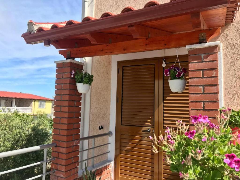 Arlind'S Apartaments Vlore Bagian luar foto