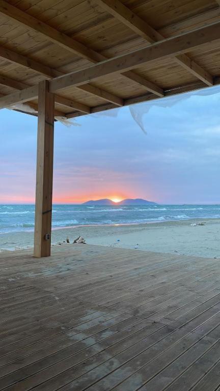 Arlind'S Apartaments Vlore Bagian luar foto